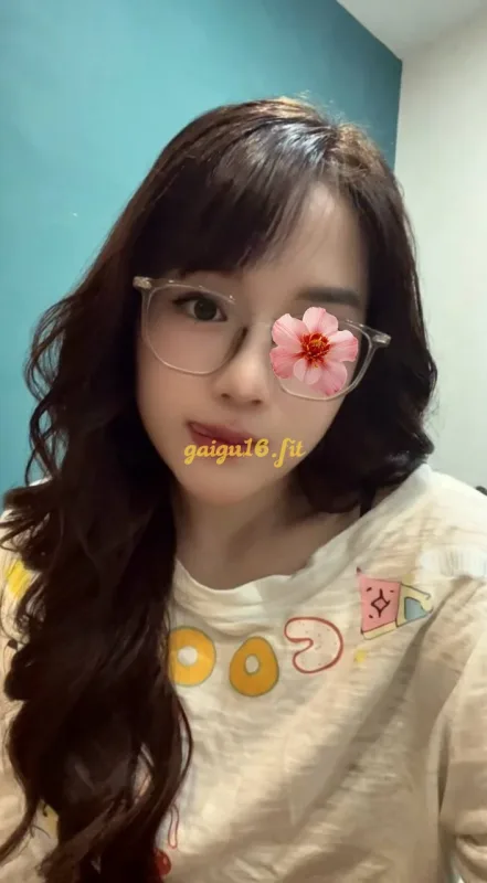ÁNH CHUPPY💞 – Gái gọi Lâm Du, Long Biên